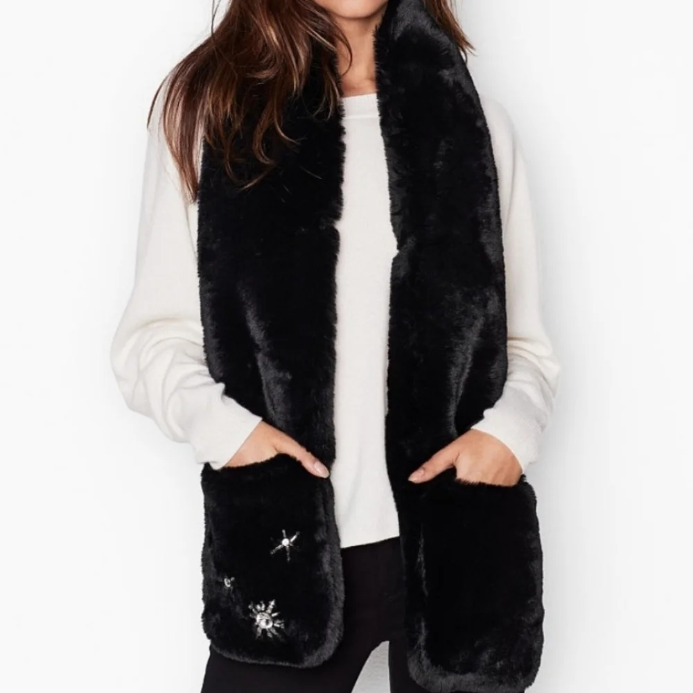 Victoria's Secret Black Faux Fur Scarf-Wrap Rhinestones Glam Retro Detail OS